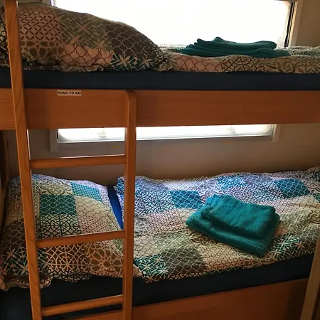 مكان تخييم Caravans Zelena Laguna *